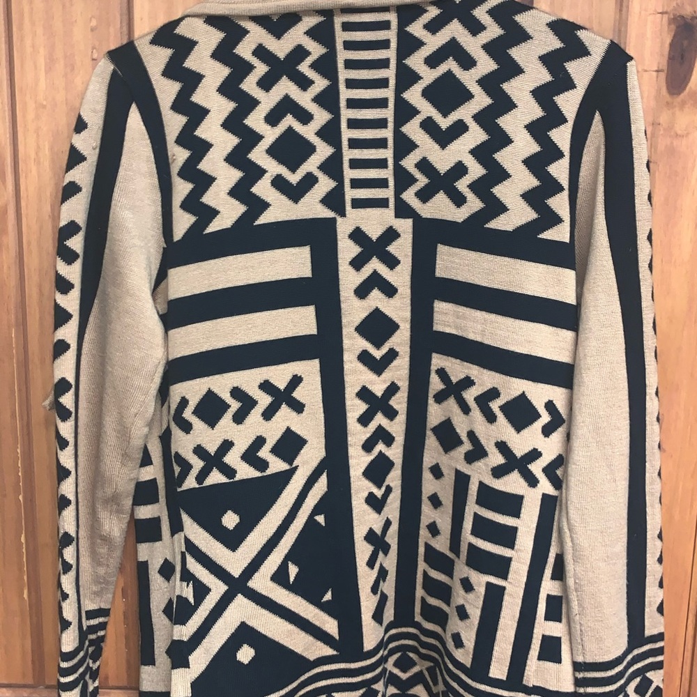 Patterned Sweater/cardigan - Picture 3 of 4